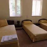 雷斯卡亚巴卡旅馆 旅馆 *