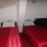 雷斯卡亚巴卡旅馆 旅馆