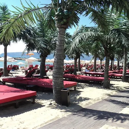 Hostel Rayska Yabalka Warna