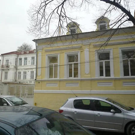 Hostel Rayska Yabalka Warna