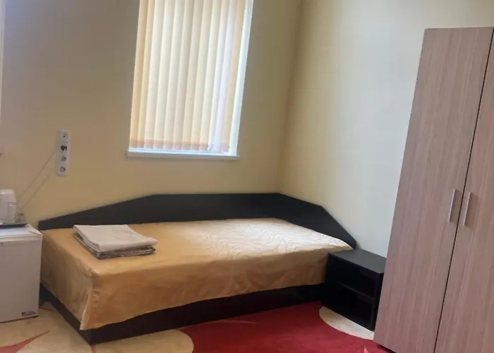 Rayska Yabalka * וארנה